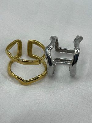 R16