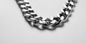 Γιατί να επιλέξετε γυναικεία κοσμήματα από ατσάλι